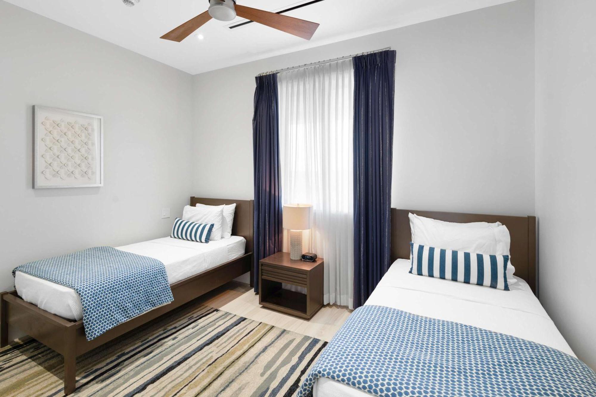 Stunning Oceanview 2 Bed At One Cable *